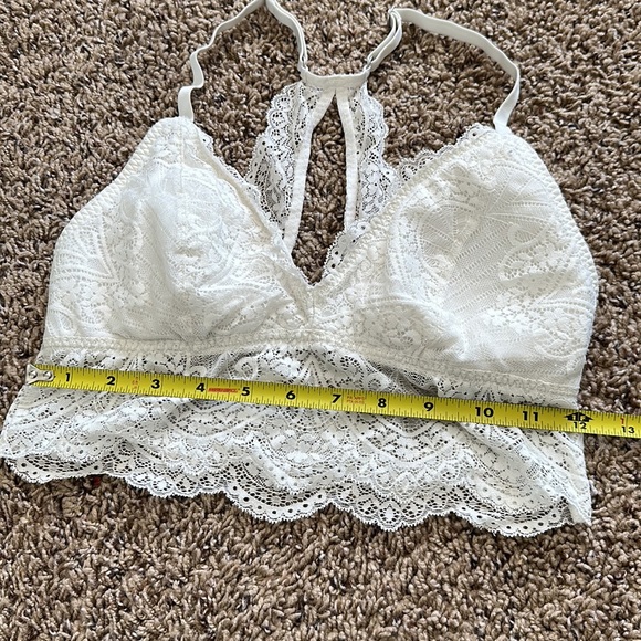Gilly Hicks Cream Lace Racerback Bralette Lightly Padded Medium - Picture 12 of 14